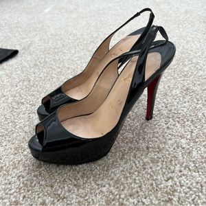 Christian Louboutin 38.5 Platform Peep Toe Heels